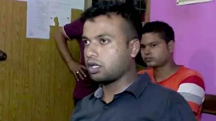 শিক্ষার্থীদের জোর করে নেশা জাতীয় দ্রব্য খাওয়াতেন শিক্ষক