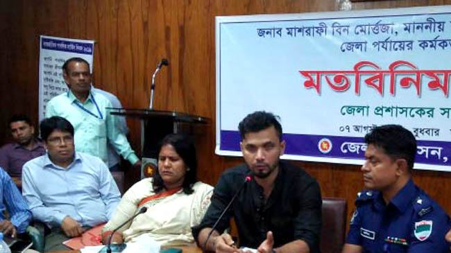 আমার ঢোল আমি পিটাবো না : মাশরাফি