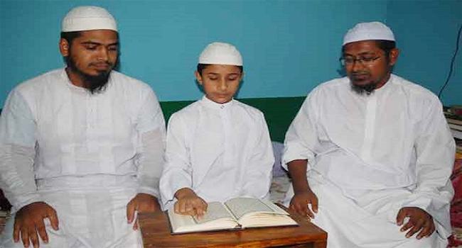 ৪০ দিনে কুরআনে হাফেজ শিশু সাদেক নুর
