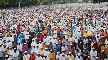 কড়া নিরাপত্তায় শোলাকিয়ায় ঈদুল আযহার জামাত অনুষ্ঠিত