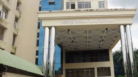 ফরিদপুরে কমেনি ডেঙ্গুর প্রকোপ, আক্রান্ত আরো ৬১