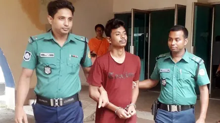 খুলনায় সহপাঠীকে ধর্ষণ মামলায় কর কমিশনারের ছেলে শিঞ্জন রিমান্ডে