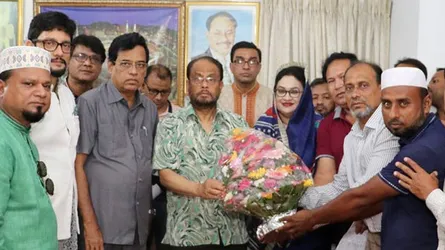 দেশের রাজনীতিতে বিশাল শূন্যতা বিরাজ করছে: জিএম কাদের