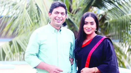 সাড়া পেলেন চঞ্চল-মম জুটি
