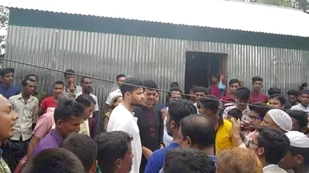 টুনির বাড়িতে কেন গেলেন মাশরাফি