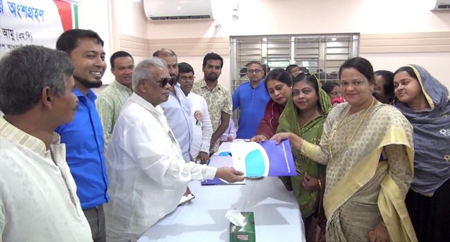 ‘নারীদের কোটার মধ্যে আবদ্ধ না থেকে সরাসরি নির্বাচনে অংশ গ্রহণ করতে হবে’