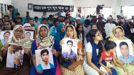 মায়েদের কান্নায় ভারী প্রেসক্লাবের হলরুম