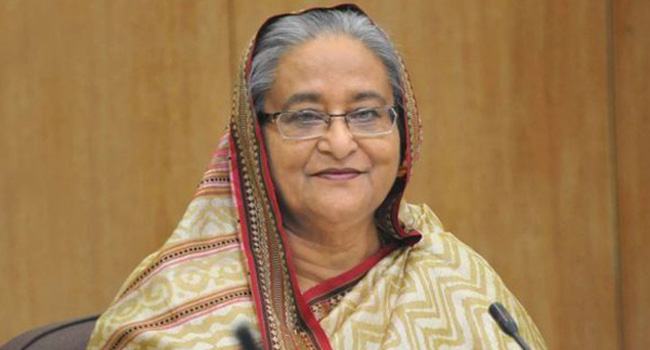 জাতীয় রফতানি ট্রফি বিতরণ করলেন প্রধানমন্ত্রী