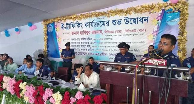 ‘নারায়ণগঞ্জে সকল অন্যায় রুখে দিয়েছেন এসপি হারুন’