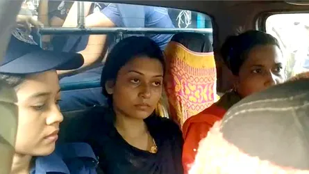 কারাগার থেকে মুক্ত মিন্নি