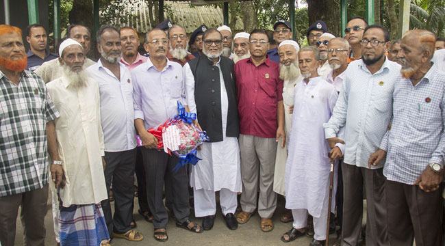 খালেদা জিয়া মুক্তিযুদ্ধের চেতনাকে কলঙ্কিত করেছেন : মুক্তিযুদ্ধবিষয়ক মন্ত্রী