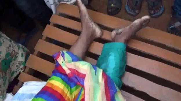 গাজীপুরে কাভার্ডভ্যানের চাকায় পিষ্ট ২ গৃহবধূ