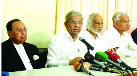 খালেদা জিয়ার অসুস্থতা নিয়ে হাসপাতাল কর্তৃপক্ষের বক্তব্য ষড়যন্ত্রের অংশ : মির্জা ফখরুল