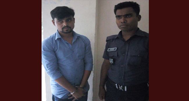 মঞ্জুর পরীক্ষা দিতে এসে কাদেরের এক বছরের করাদণ্ড