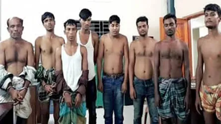 সিদ্ধিরগঞ্জে আন্তঃজেলা ডাকাতচক্রের ৮ সদস্য গ্রেফতার