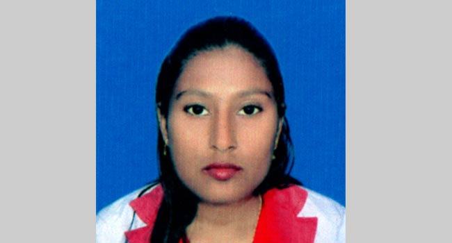 ক্যান্সারে আক্রান্ত মেধাবী ছাত্রী রুপালী বাঁচতে চায়