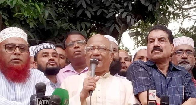 থলের বিড়াল বেরিয়ে আসছে : খন্দকার মোশাররফ