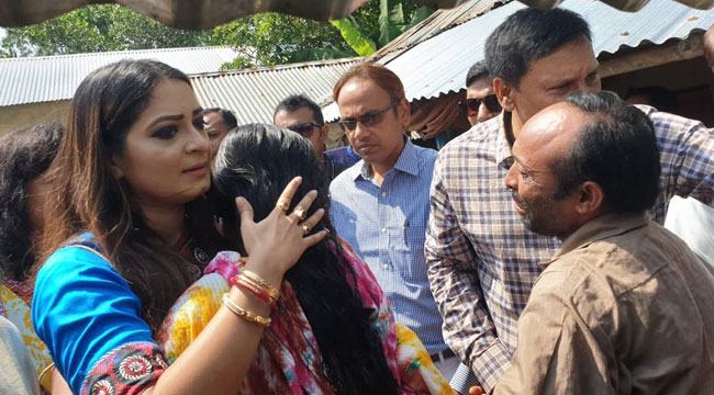 ধর্ষণে নিহত স্কুলছাত্রীর পরিবারের পাশে বিএনপির প্রতিনিধিদল