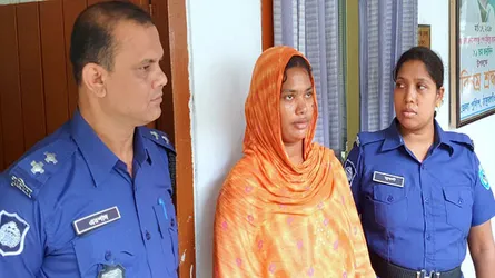‘স্বামীকে খুন করে’ পুলিশে ফোন দিয়ে স্ত্রীর আত্মসমর্পণ