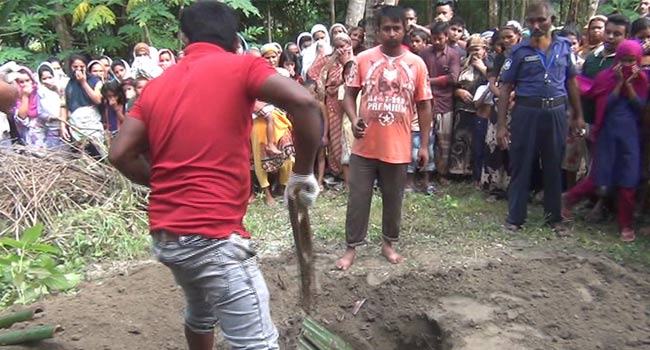 দেড় মাস পর কবর থেকে ৪ বছরের শিশুর লাশ উত্তোলন