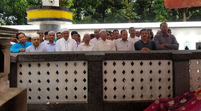 শাহজালাল-শাহ পরাণের মাজার জিয়ারত করলেন বিএনপি নেতারা