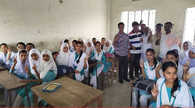 ৪৫০ টাকার বেতন কমে হলো ৭০ টাকা