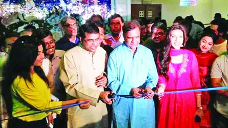 ‘সাপলুডু’ দেখতে সিনেমা হলে সংস্কৃতি প্রতিমন্ত্রী