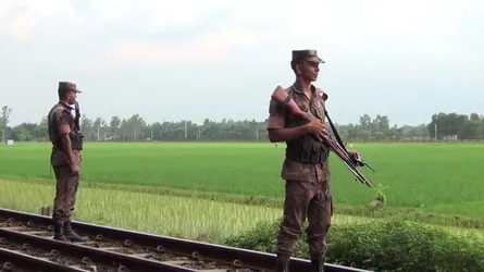 ক্যাসিনো কেলেঙ্কারি : হিলি সীমান্তে বাড়তি সতর্কতা জারি