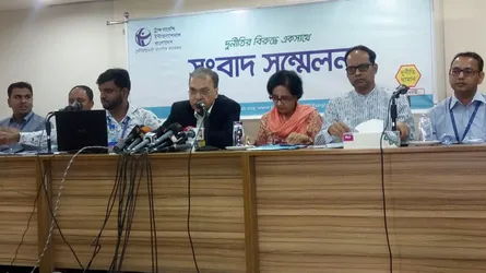 এবারের বন্যায় ত্রাণ কার্যক্রমে লক্ষণীয় দুর্নীতি-অনিয়ম হয়েছে : টিআইবি