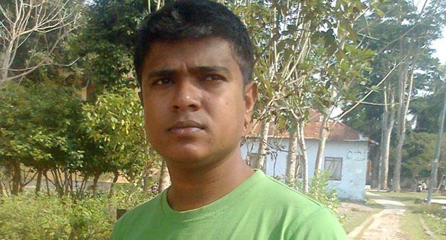 মাদক ও নগদ টাকাসহ গ্রেফতারকৃত সহকারী শিক্ষক শুভ বরখাস্ত