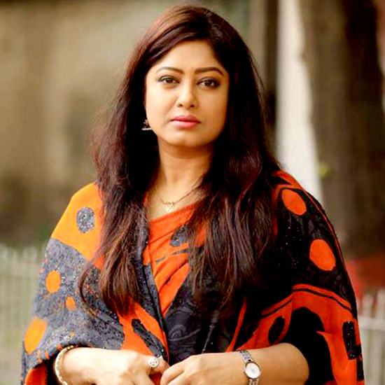 একা হয়ে গেলেন মৌসুমী
