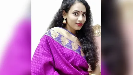 জুস পান করে মারা যাওয়া সুস্মিতার বোনের আবেগঘন স্ট্যাটাস