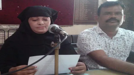 সংবাদ সম্মেলন করে মাদক ব্যবসা ছাড়ার ঘোষণা দম্পতির