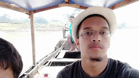আবরার শিবিরের সাথে জড়িত ছিলেন না, পরিবার আ’লীগ সমর্থক