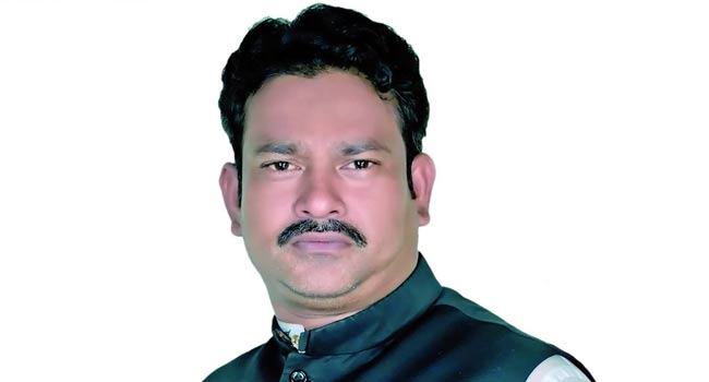 আ’লীগ থেকে হিটলার চৌধুরীকে বহিষ্কারের খবরে শহর জুড়ে তোলপাড়