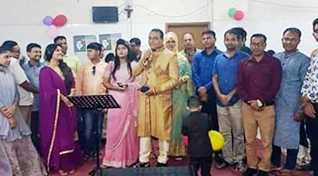 ‘বরের বেশে’ থানায় ওসি : অবশেষে বদলি
