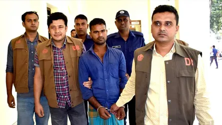 ঘনিষ্ট বন্ধুর স্ত্রী-কন্যাকে গলা কেটে হত্যার রহস্য উদঘাটন