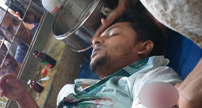 স্বেচ্ছাসেবক লীগ নেতাকে কুপিয়ে জখম