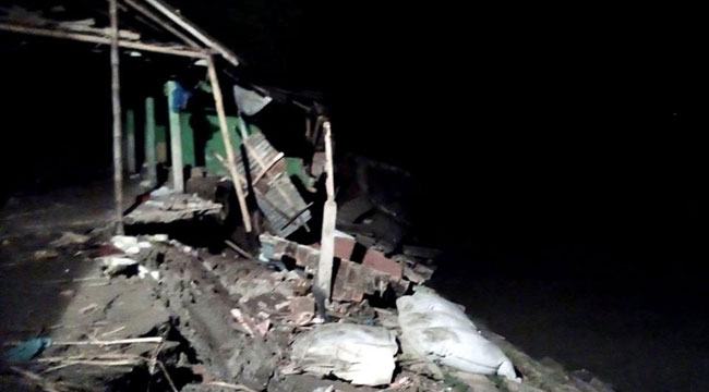 চাঁদপুর শহর রক্ষা বাঁধে আবারো মেঘনার ভাঙন