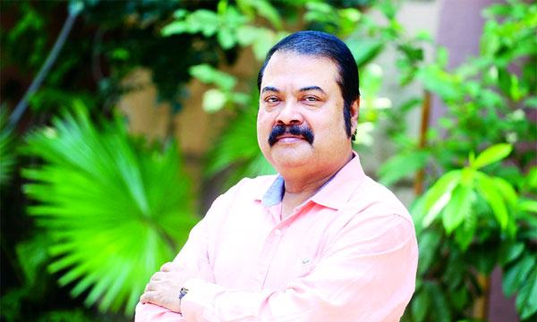 অভিনয়ে তিন দশক পেরিয়ে শহীদুল আলম সাচ্চু