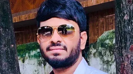 নারায়ণগঞ্জ প্রেসক্লাব সভাপতিকে রাজাকার পুত্র বলায় গ্রেফতার