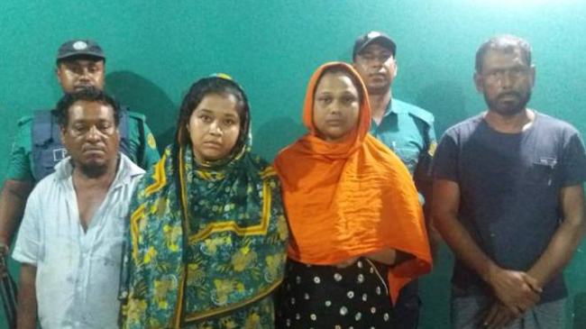‘প্রেমের ফাঁদে ফেলে মুক্তিপণ আদায় করা তাদের পেশা’