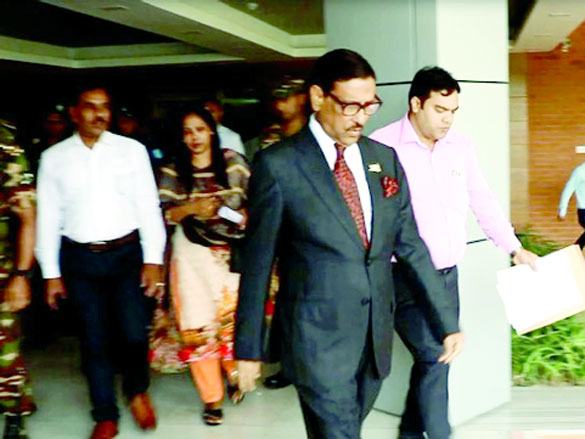 আমি অনেকটা অলৌকিকভাবে ফিরে এসেছি : ওবায়দুল কাদের