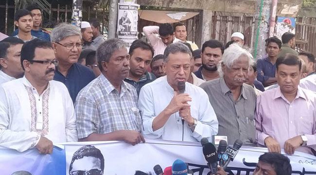 সাধারণ মানুষ ব্যবসা করতে পারছে না চাকরি পাচ্ছে না : আমীর খসরু