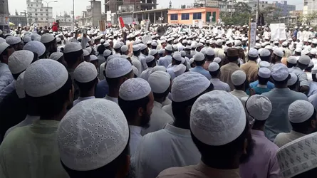 ভোলার ঘটনার প্রতিবাদে রাজধানীতে রাস্তা অব‌রোধ