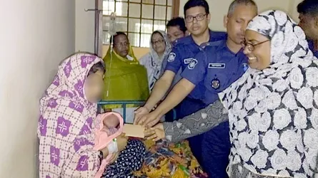 বিয়ের আগেই ছেলে সন্তানের মা হলেন নবম শ্রেণীর ছাত্রী
