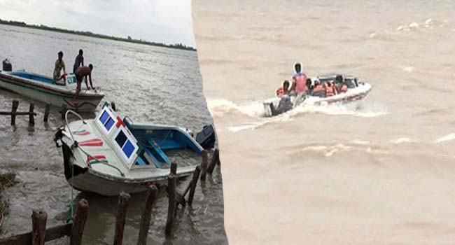 পদ্মায় ইলিশ শিকার : দুই স্পিডবোটে সংঘর্ষে নিহত ১, আহত ৫