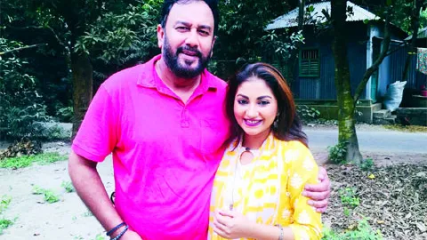 জাহিদ হাসানের পরিচালনায়  শশী
