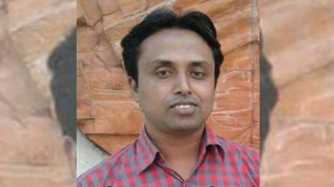 ৮ বছর পর ধরা
