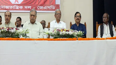 অবিলম্বে নতুন নির্বাচন দিতে হবে : মির্জা ফখরুল
